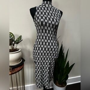 Charlotte Russe Black & White Geometric Midi Dress